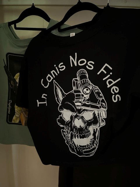 Dogbiznus Crop Tee In Canis Nos Fides